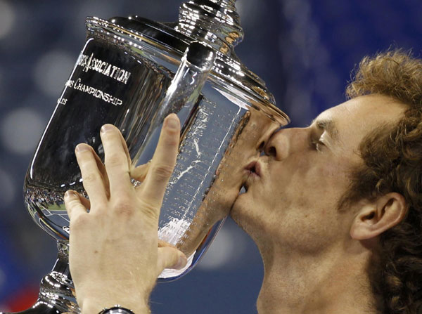 Murray fights off Djokovic to win US Open