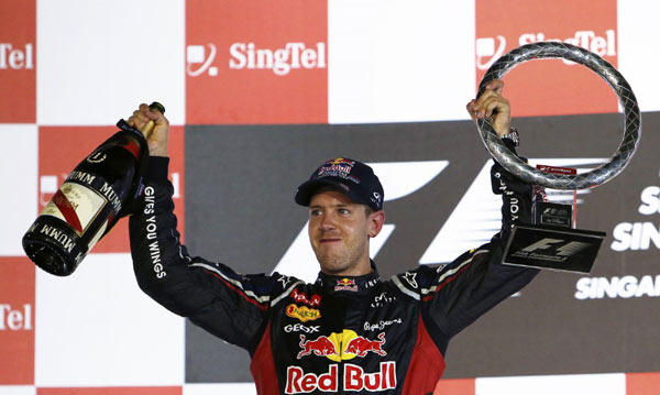 Vettel wins Singapore Grand Prix, Alonso keeps lead in championship bid