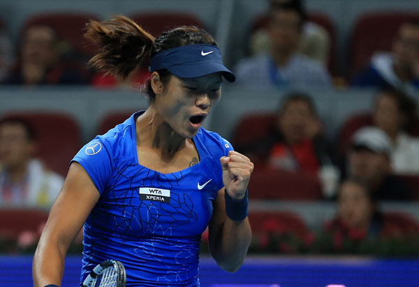 Li Na comes back to beat Peng Shuai for last eight