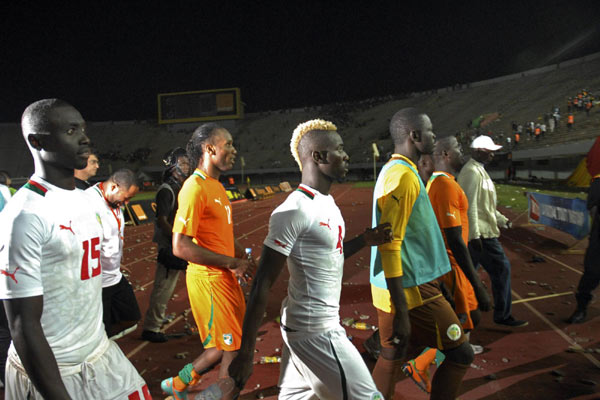 Drogba double for Cote d'Ivoire sparks riot in Dakar