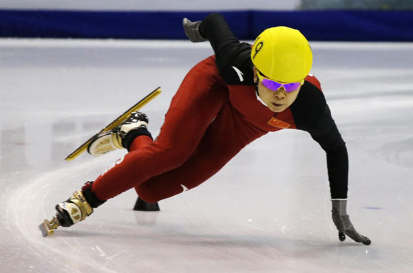 Wang victorious in short-track skating return
