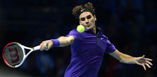 Federer thrashes Tipsarevic, Ferrer relentless