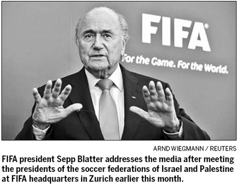 Blatter concedes Qatar 'mistake'