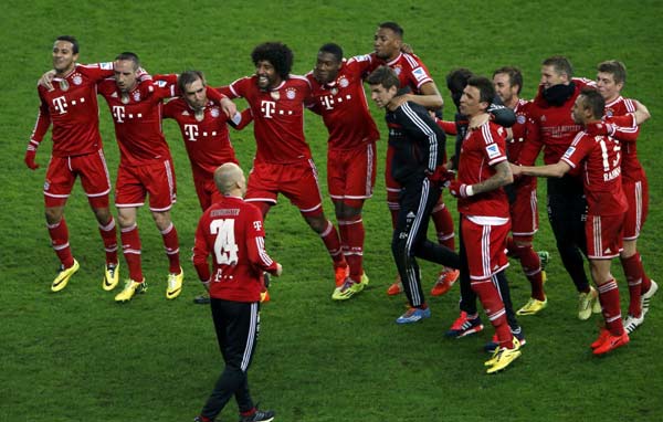 Bayern wins Bundesliga with record 7 games spare