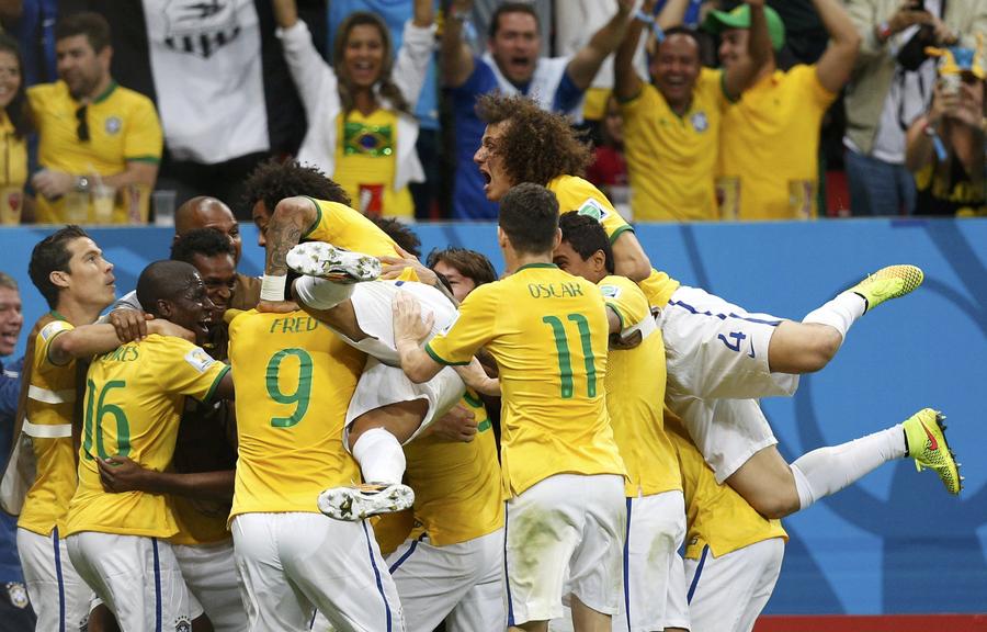 Brazil beats Cameroon 4-1