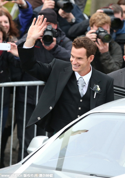 Andy Murray weds long-time girlfriend