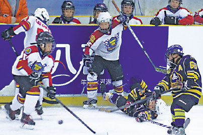 Ice hockey energized by Olympic fanfare