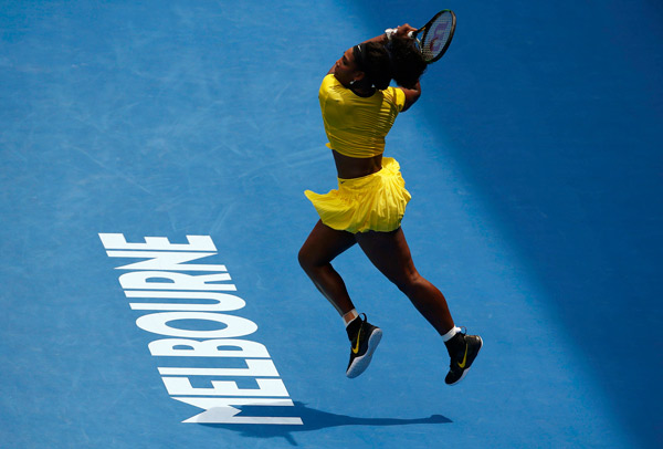 Easy does it as Djokovic, Serena reach last four