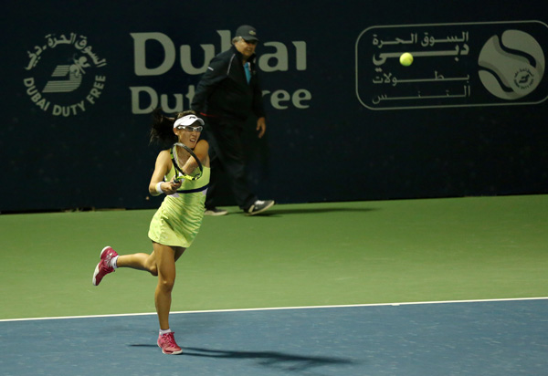 Zheng's victory series broken at Dubai Tennis open