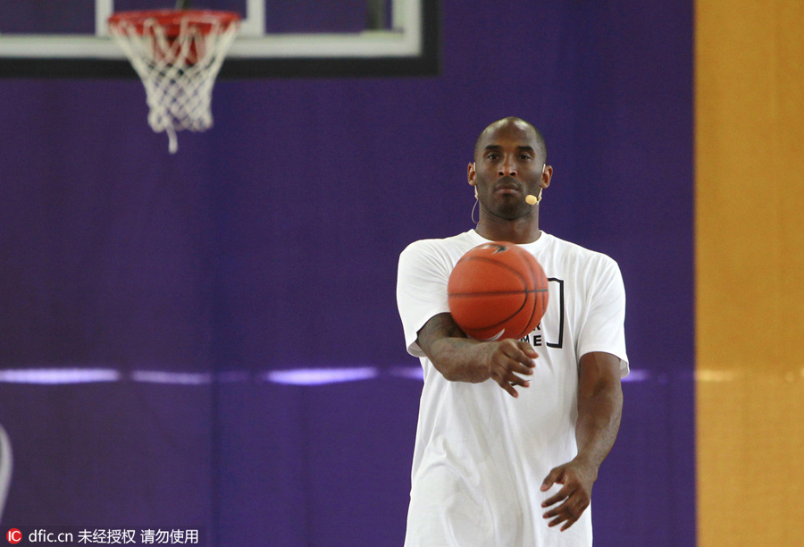 Former NBA player Kobe instructs young players in Taiwan