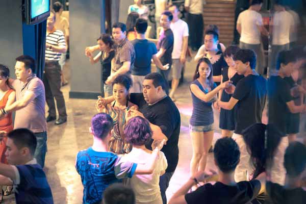 Salsa fever hits Chongqing