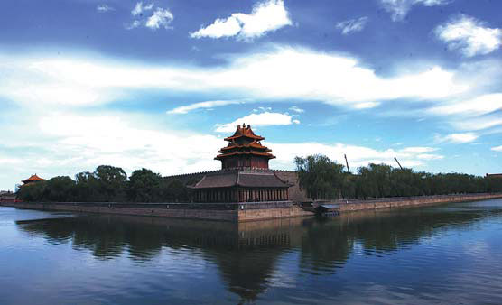 the palace museum is leading beijing tourist attraction.