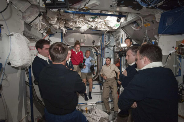 Astronauts on last spacewalk of shuttle era
