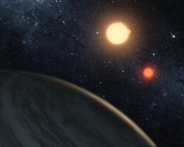 1st planet orbiting 2 stars discovered