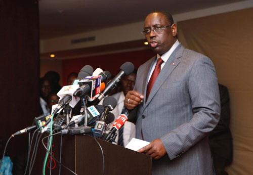 Senegal to hold second round of election