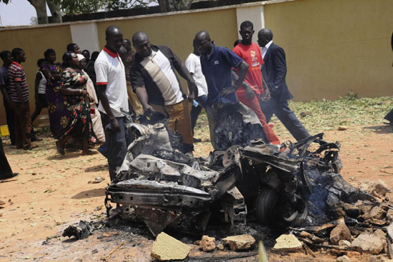 Bomb blast kills 11 in Nigeria's Jos city