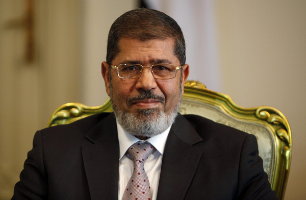 morsi orders amnesty for convicted criminals during egypts