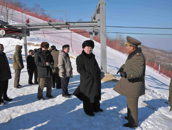Kim seeks ROK ties, warns US of nuclear 'disaster'
