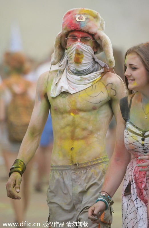 Moscow splashed with Festival of Colors