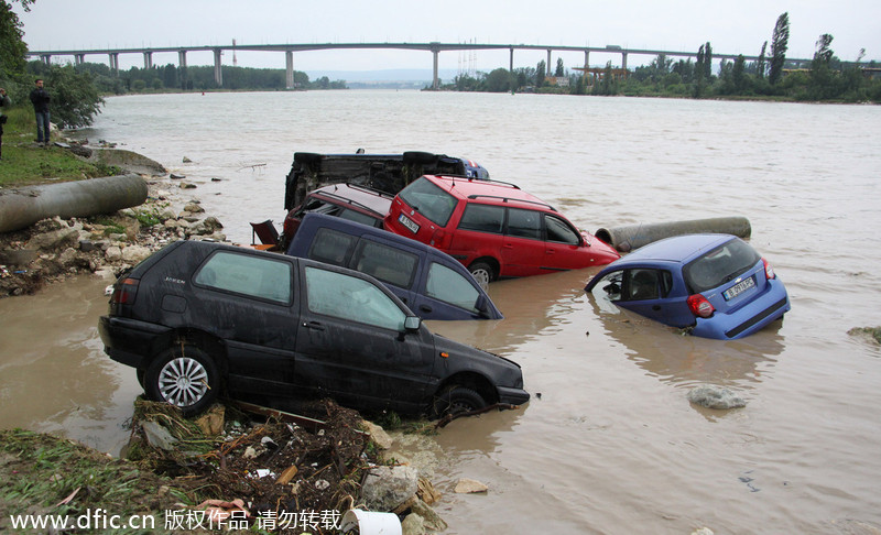 Bulgaria hit by heavy rain, 12 dead