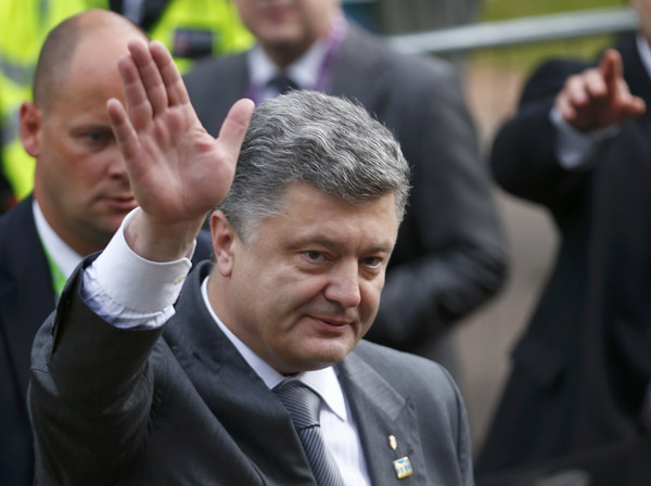 Ukrainian president orders ceasefire in east