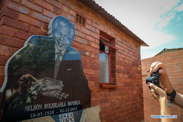 S Africa marks anniv of Mandela's death