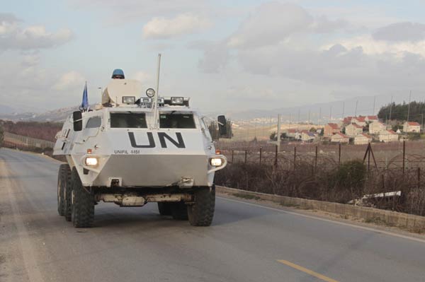 Israel fires into Lebanon, killing UN soldier