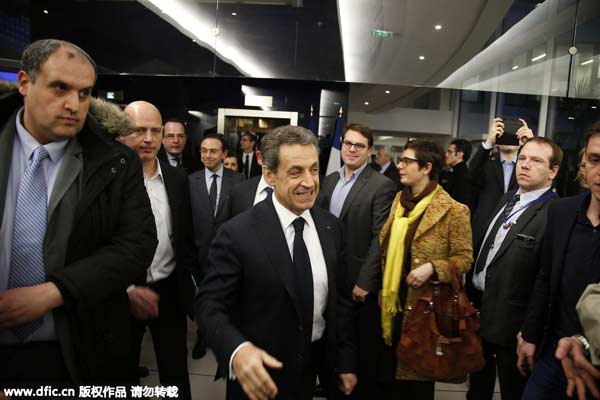 Sarkozy' UMP party wins 2/3 of French districts in regional elections