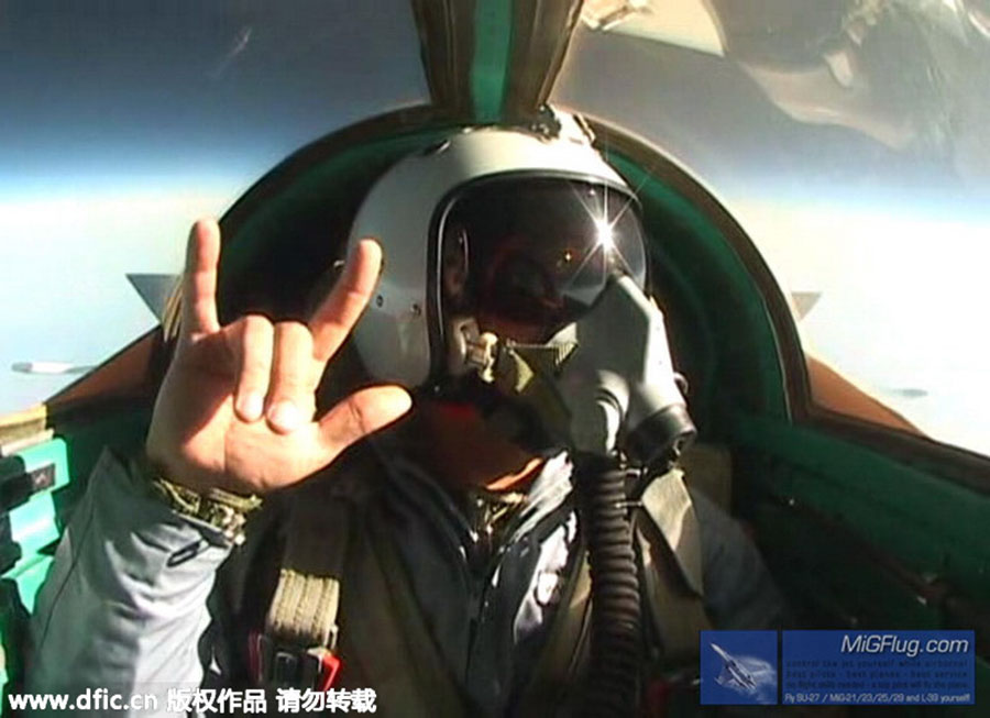 New craze: Super rich take selfies in fighter jets