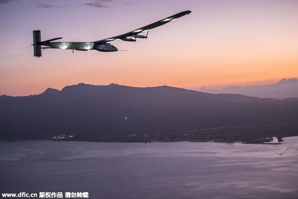 Solar plane suspends journey in Hawaii after battery damage