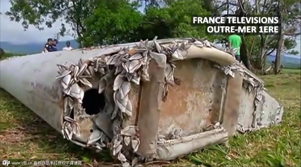 Malaysia says airplane debris found on Reunion Island part of Boeing 777