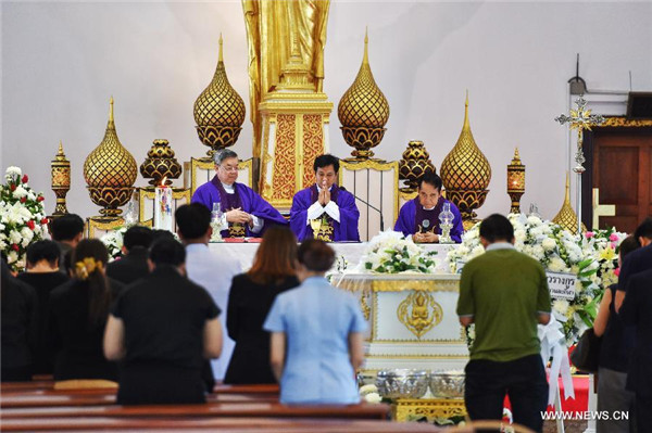Thailand conducts church service for bomb victim from China