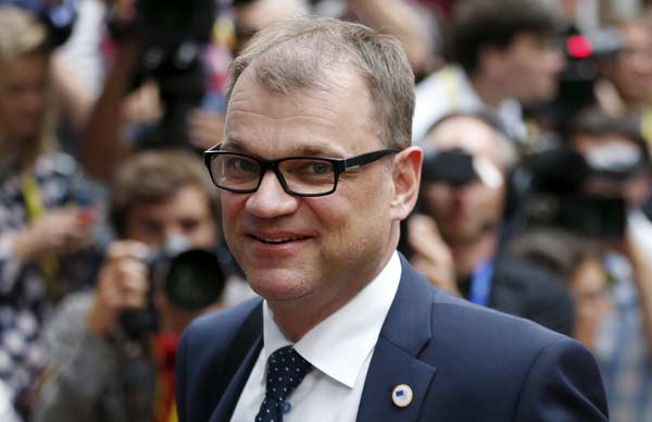 Finland's PM offers his home to refugees