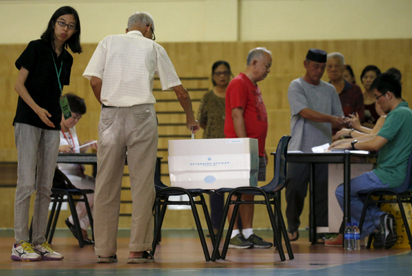 Singaporeans vote in general election