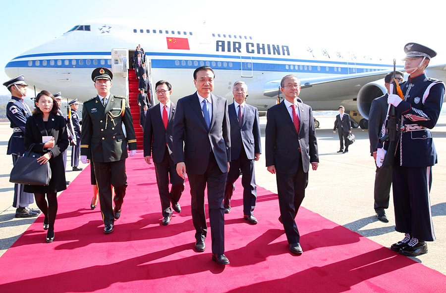 Premier Li arrives in Seoul for ROK visit, China-Japan-ROK summit