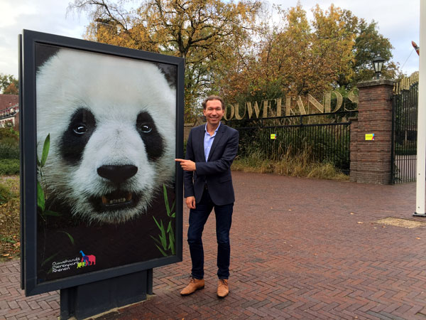 Two pandas moving to Dutch zoo from China
