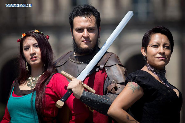 Knights, damsels, Vikings set to recreate Middle Ages in Mexico