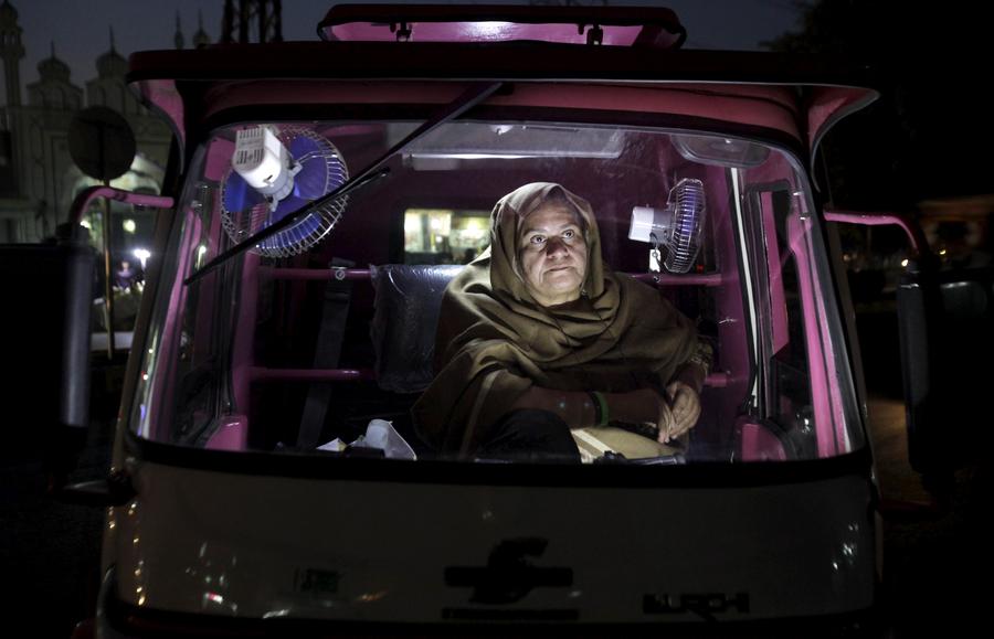Pakistan's women-only rickshaw service struggles after just a year