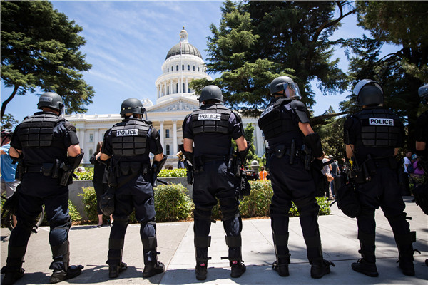 Clash at California capitol leaves at least 10 injured