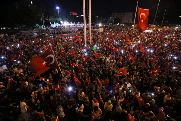 Arrests hit 6,000 as Turkey cracks down on army and judges after coup bid