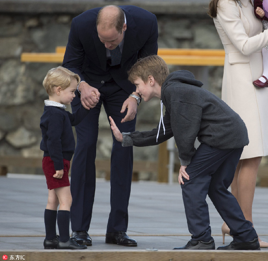 The royal family bids farewell to Canada
