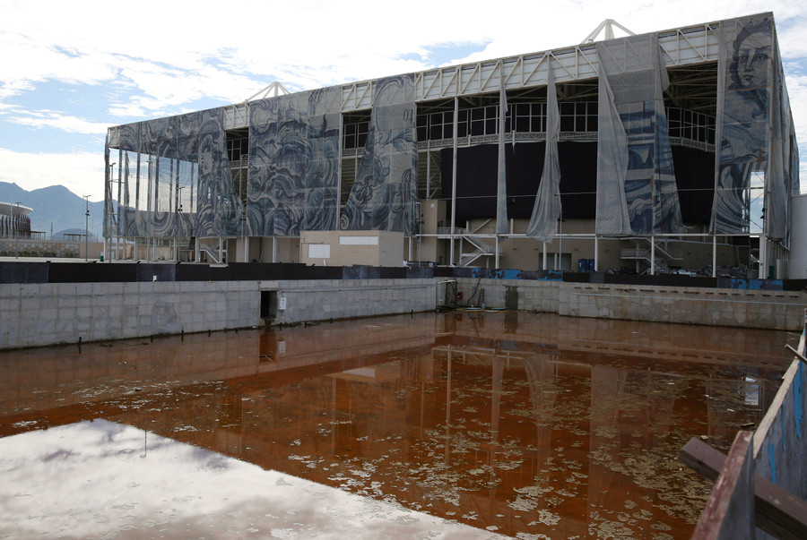 From riches to rags: Maracana's past glory gone