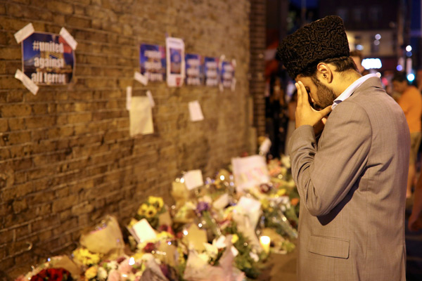 UK moves to ease tensions after van attack on London Muslims