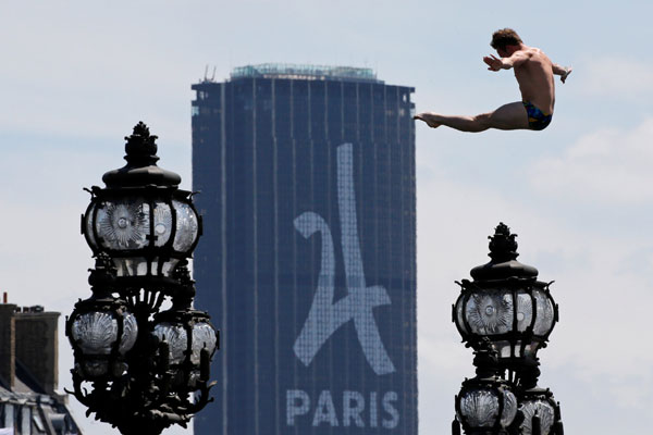 Paris 2024 bid 'absolutely delighted' with IOC Evaluation Commission report