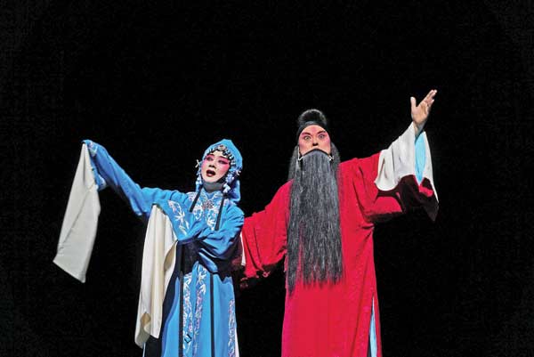 Peking Opera strikes a chord in the UK