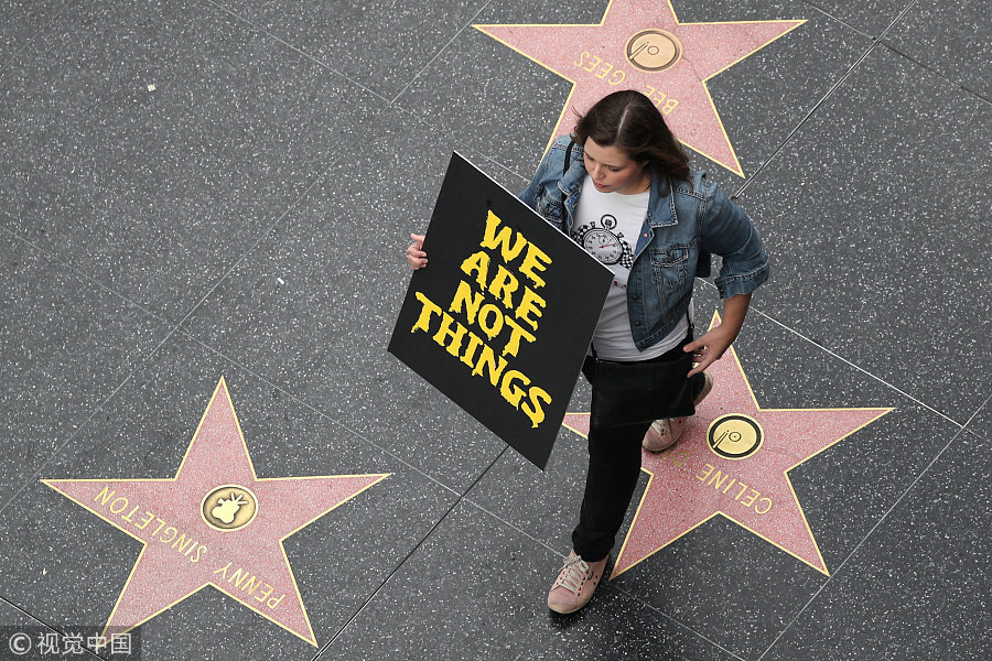 Hundreds hits street in Hollywood to protest against sexual harassment