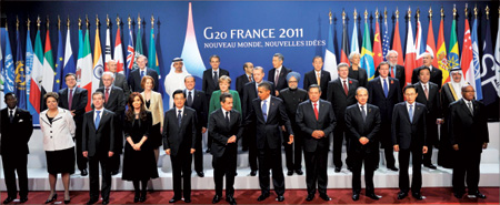 Economy looms over G20 summit