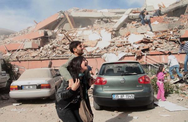Deadly earthquake hits Turkey