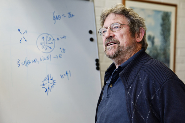 Thouless, Haldane and Kosterlitz win 2016 Nobel physics prize