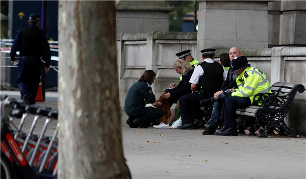 Driver arrested after hitting and injuring several people outside London museum